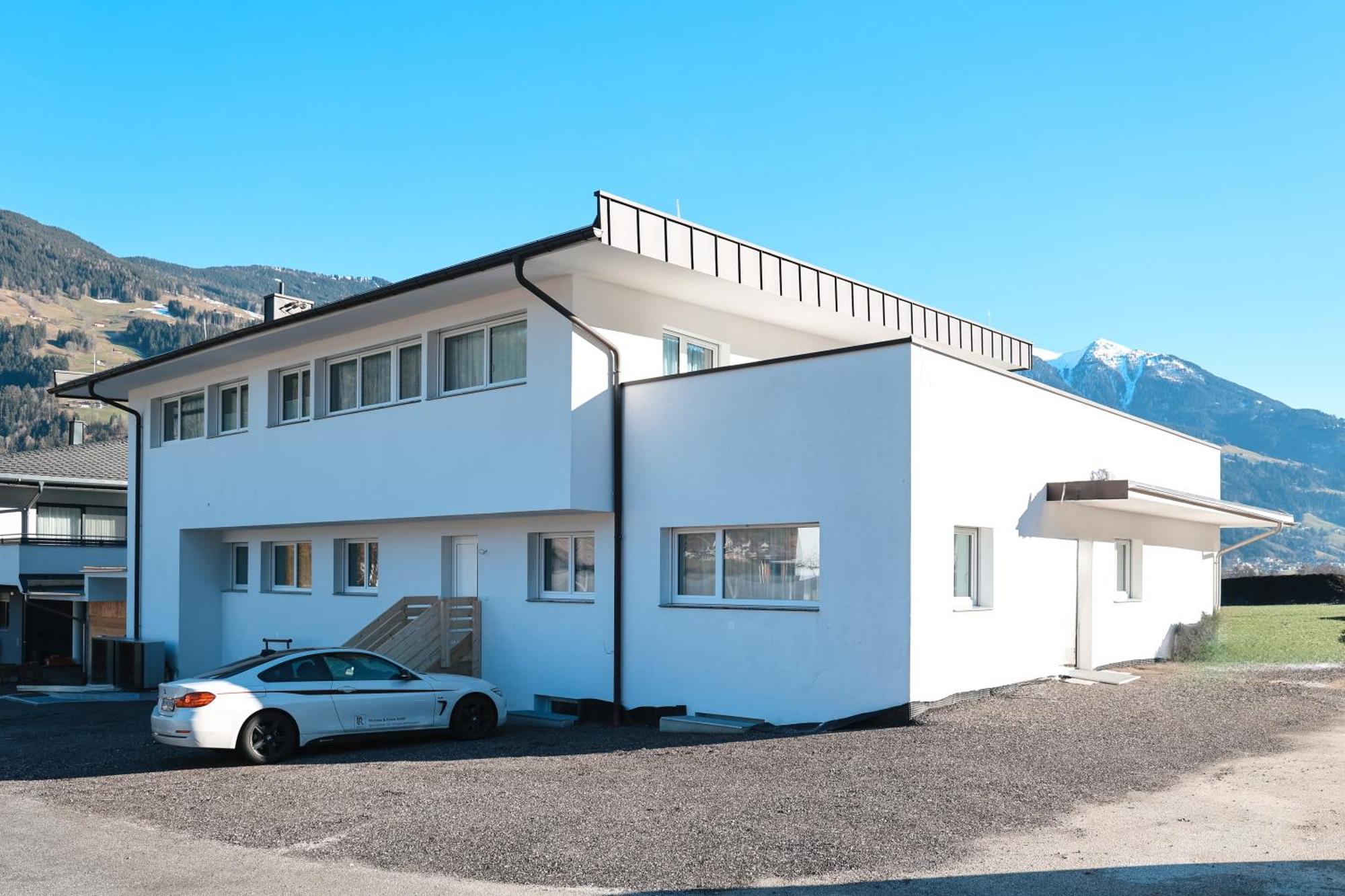 Alpenluxus Presents - Marias Zillertalblick With Roof Terrace, 3 Bedrooms & Parking Space Шлитерс Екстериор снимка