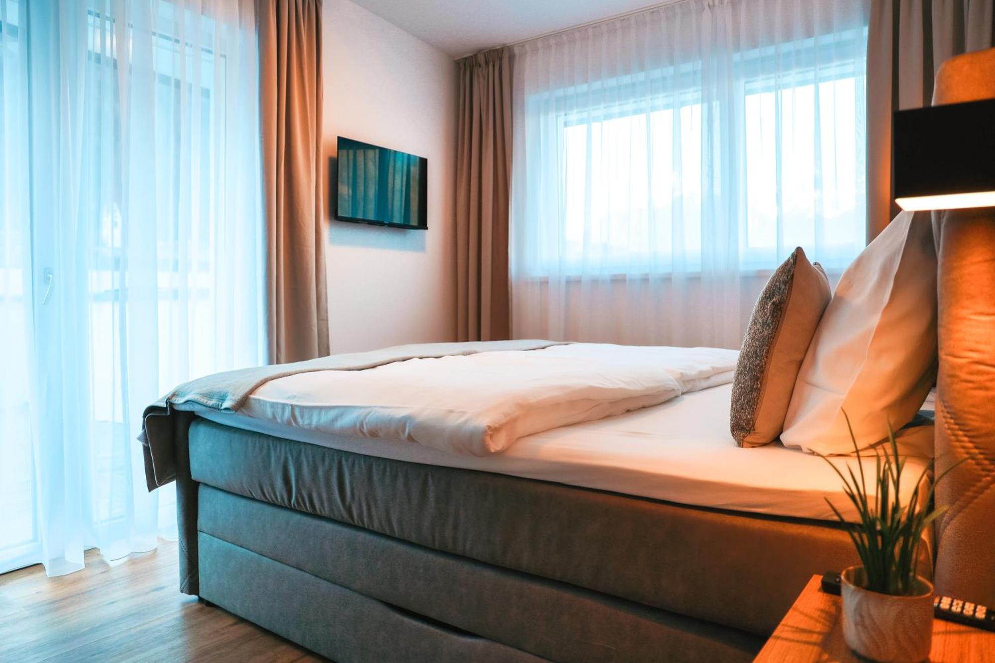 Alpenluxus Presents - Marias Zillertalblick With Roof Terrace, 3 Bedrooms & Parking Space Шлитерс Екстериор снимка